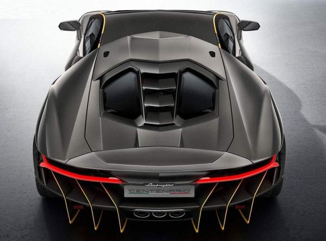 Lamborghini Centenario (10)