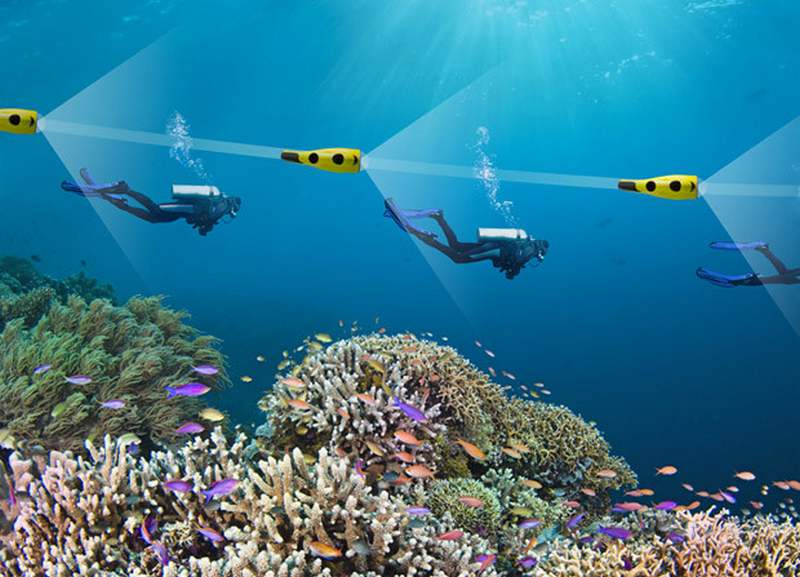 A Drone that follows you and films Underwater – wordlessTech