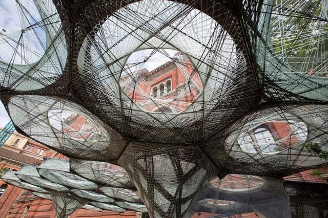 Elytra Filament Pavilion at the V&A Museum (3)