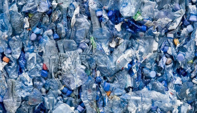 A new way to turn Plastic Waste into Liquid Fuel