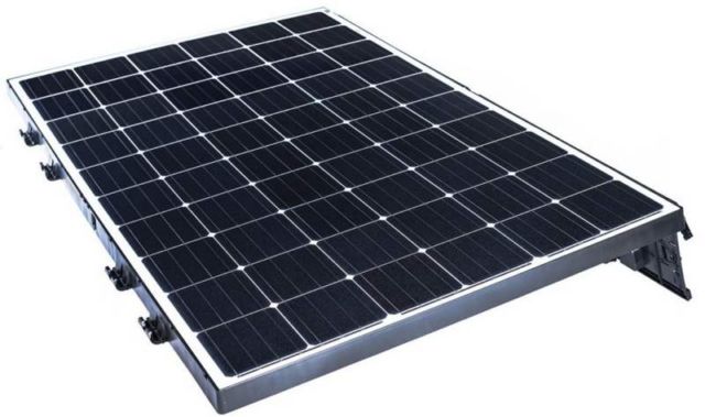 Lightweight solar panels for flat roofs