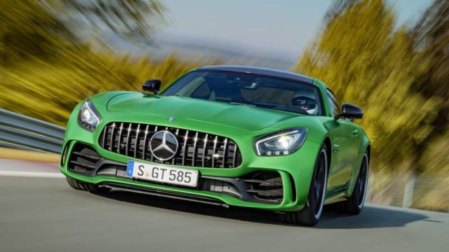 Mercedes-AMG GT R (11)