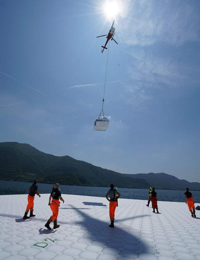 The Floating Piers in Italy (4)