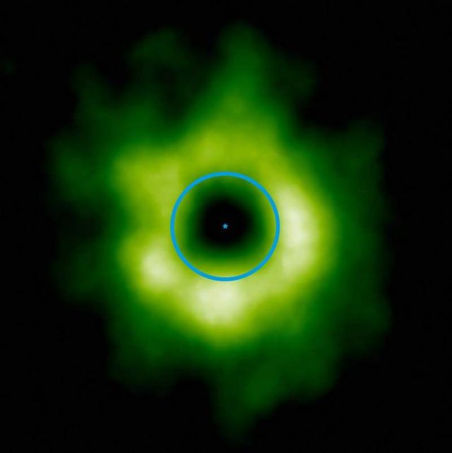 Snow discovered in an Infant Planetary System 