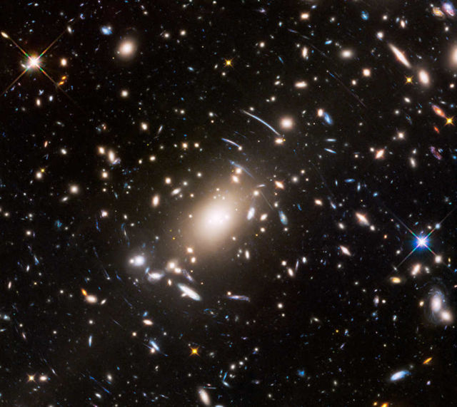 The immense galaxy cluster Abell S1063