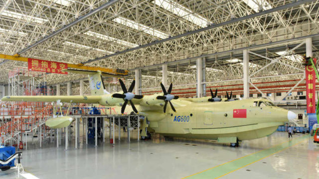 World's largest Seaplane (1)