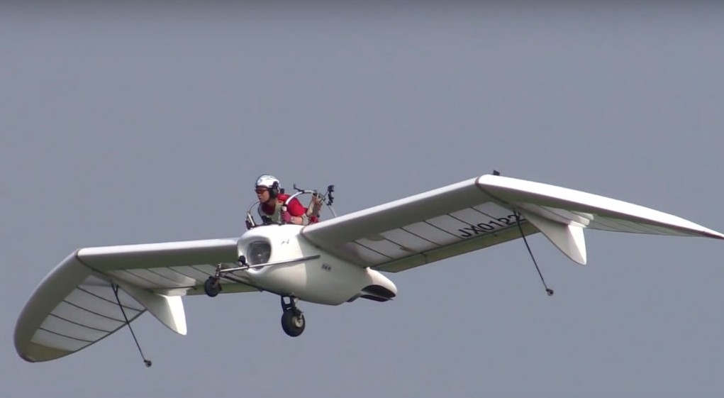 Jet Glider Flies for the first time 1