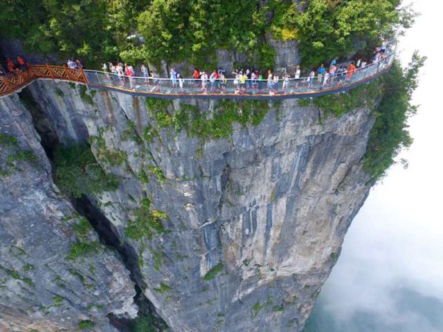 4,600ft Glass Walkway