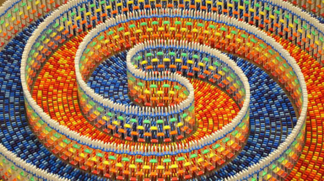 The stunning Triple Spiral Domino