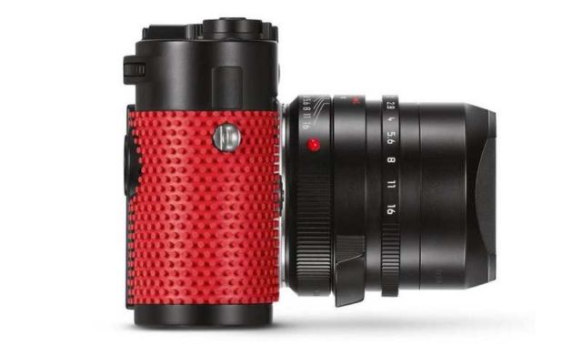 Leica M-P Grip Camera (1)