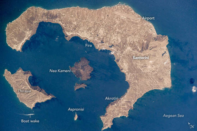 santorini-from-space-station-1