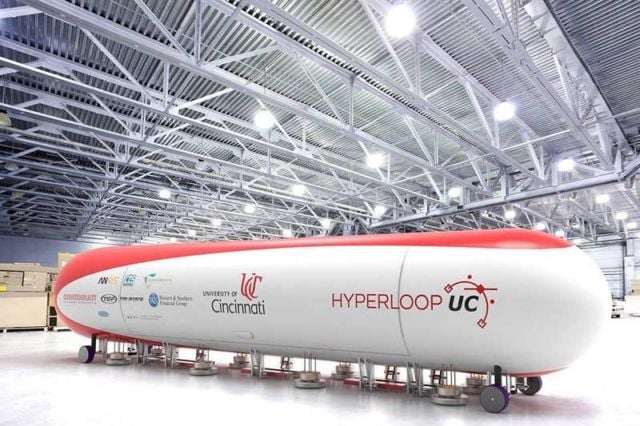 Hyperloop pod Levitate for the first time