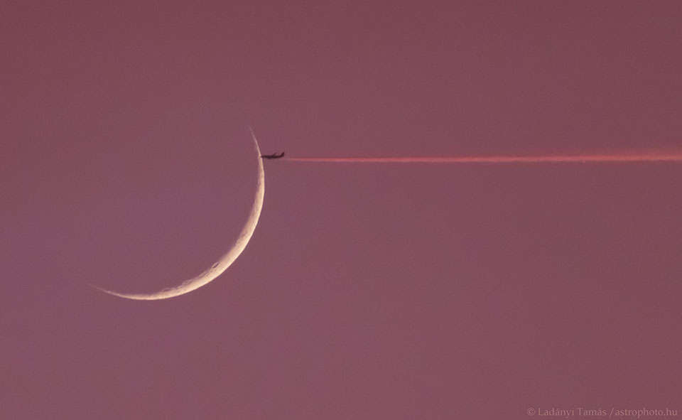 Flying to the Moon 1