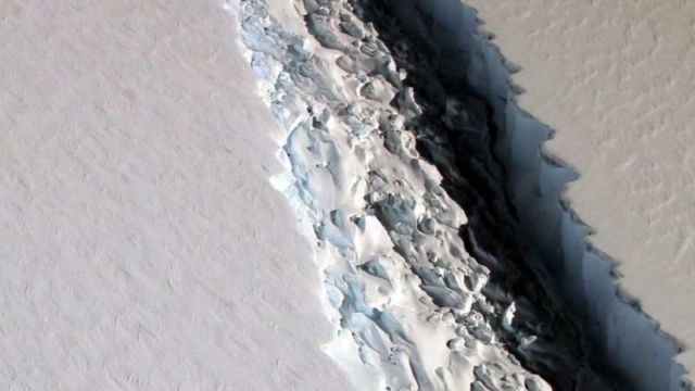  Larsen C Ice shelf in Antarctica