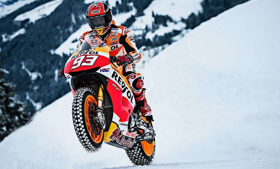 MotoGP Snow and Ice Run 1