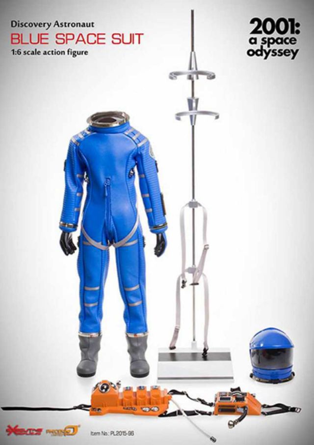 New Boeing's lighter Spacesuit for Astronauts (2)