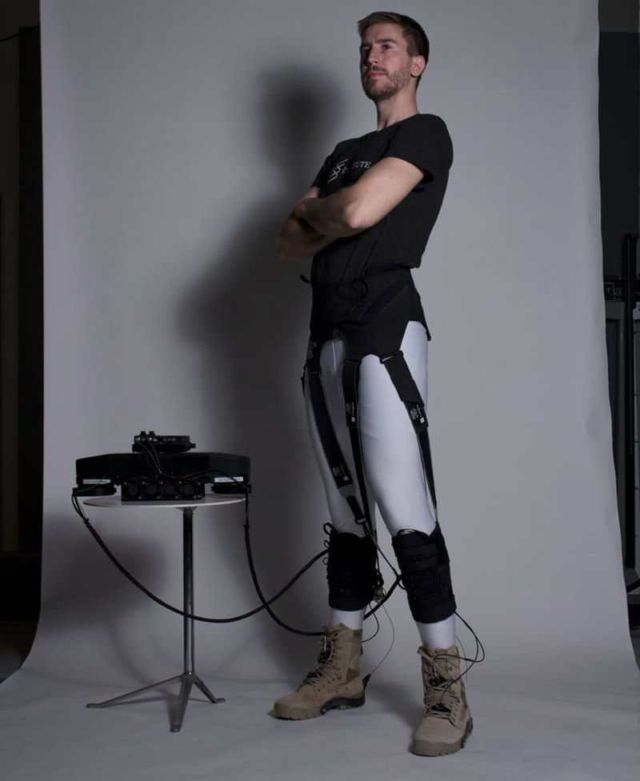 Soft robot Exosuit 