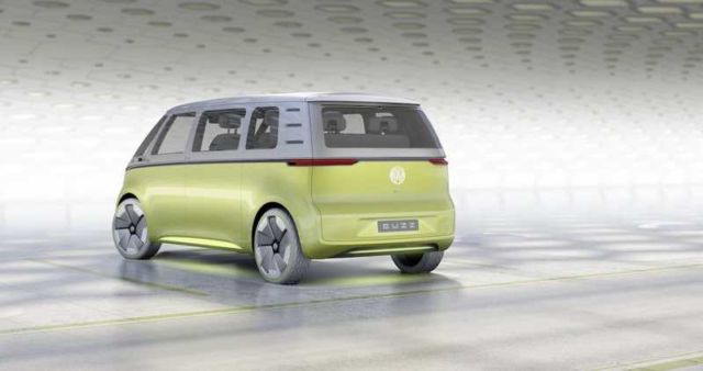 Volkswagen self-driving Microbus concept (3)