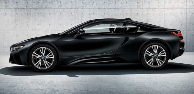 BMW i8 Protonic Frozen Black Edition (1)