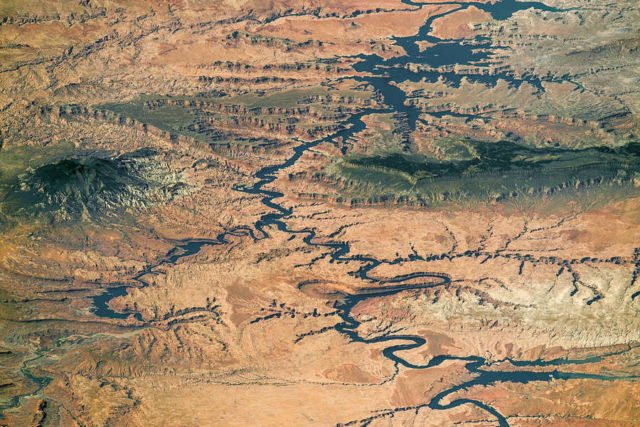 Lake Powell and Grand Staircase Escalante 1