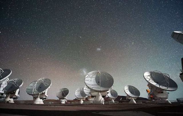 Atacama Large Millimeter submillimeter Array