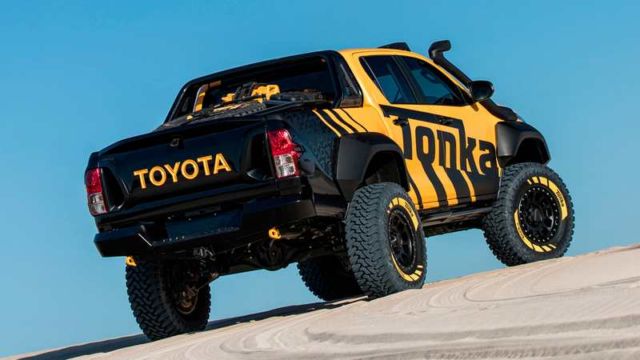 Toyota Hilux Tonka concept (14)