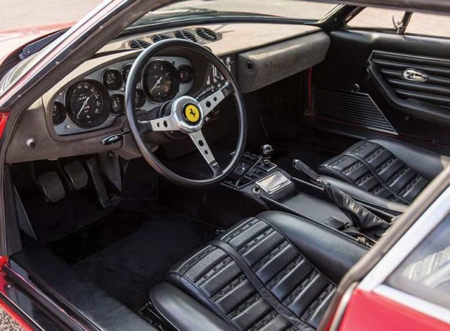 1970 Ferrari 365 GTB/4 Daytona Berlinetta (9)