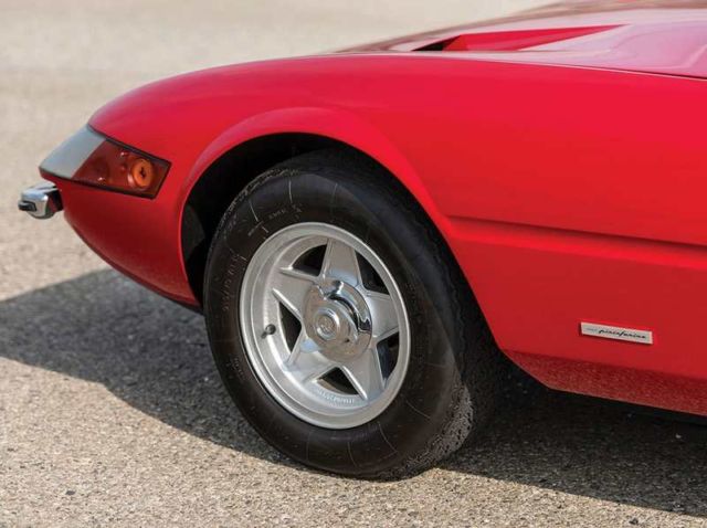 1970 Ferrari 365 GTB/4 Daytona Berlinetta (8)