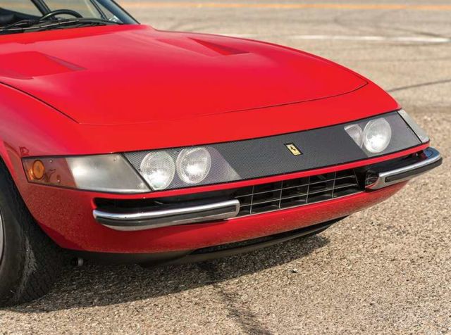 1970 Ferrari 365 GTB/4 Daytona Berlinetta (4)