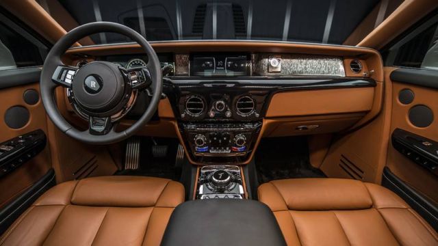 2018 Rolls-Royce Phantom VIII (6)