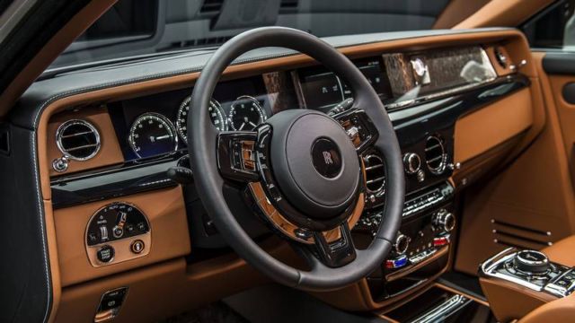 2018 Rolls-Royce Phantom VIII (5)