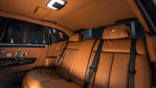 2018 Rolls-Royce Phantom VIII (4)