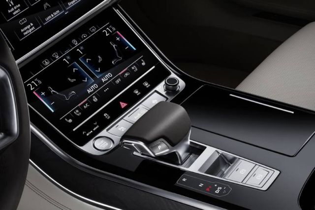 AUDI semi-autonomous A8 (3)