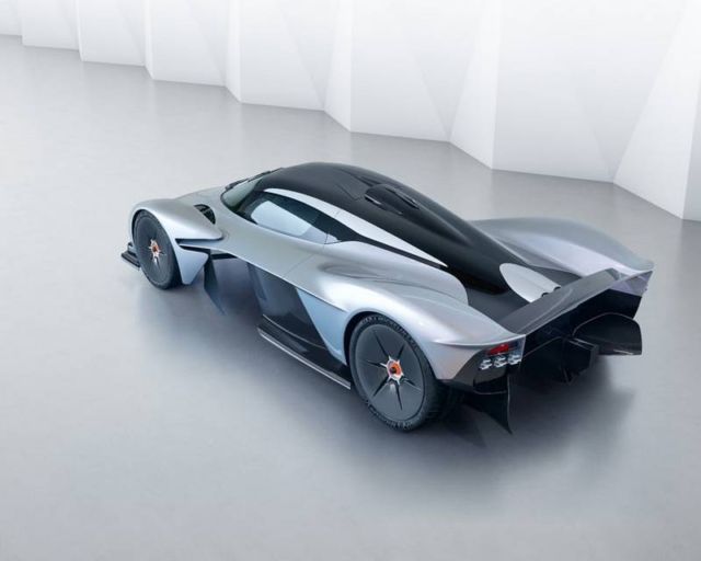 Aston Martin Valkyrie Hypercar (4)