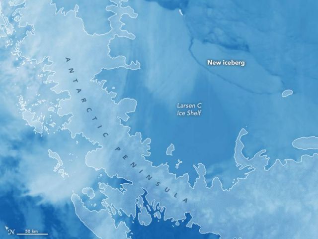 1 Trillion-Ton Iceberg just broke off Antarctica