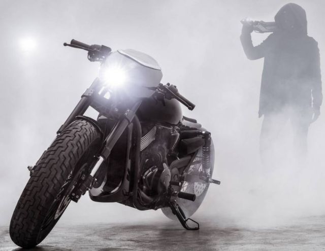 Bandit9 Dark Side Motorcycle (2)
