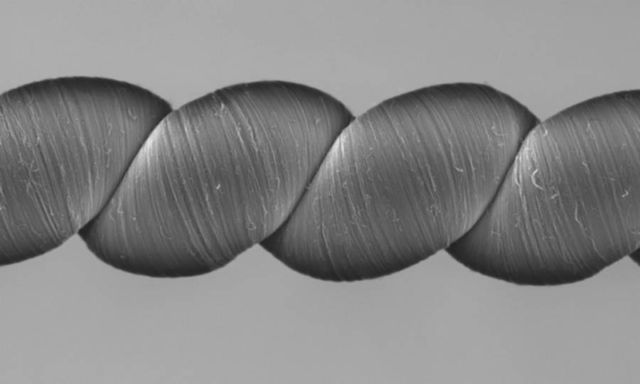 Carbon Nanotube Yarn generates power when stretched 