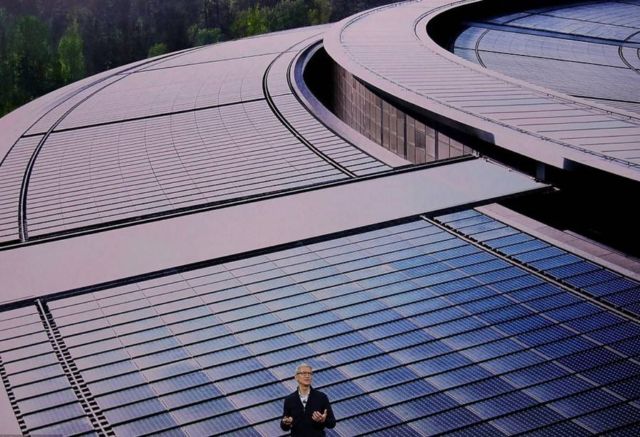 Apple Event 2017 into Steve Jobs Theater (7)