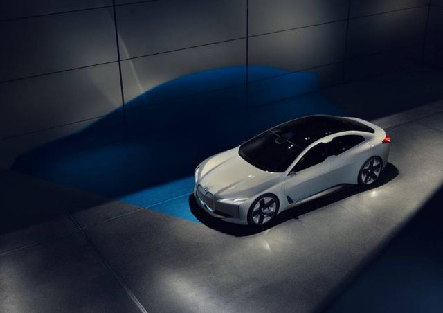 BMW i Vision Dynamics concept (2)