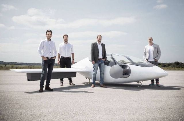 Lilium Electric Flying Taxi (2)