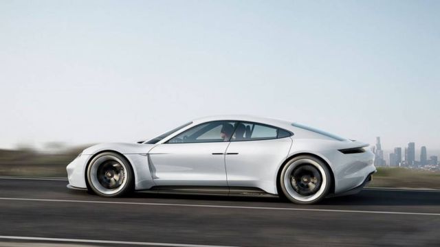 All-electric four-door Porsche Mission E (9)