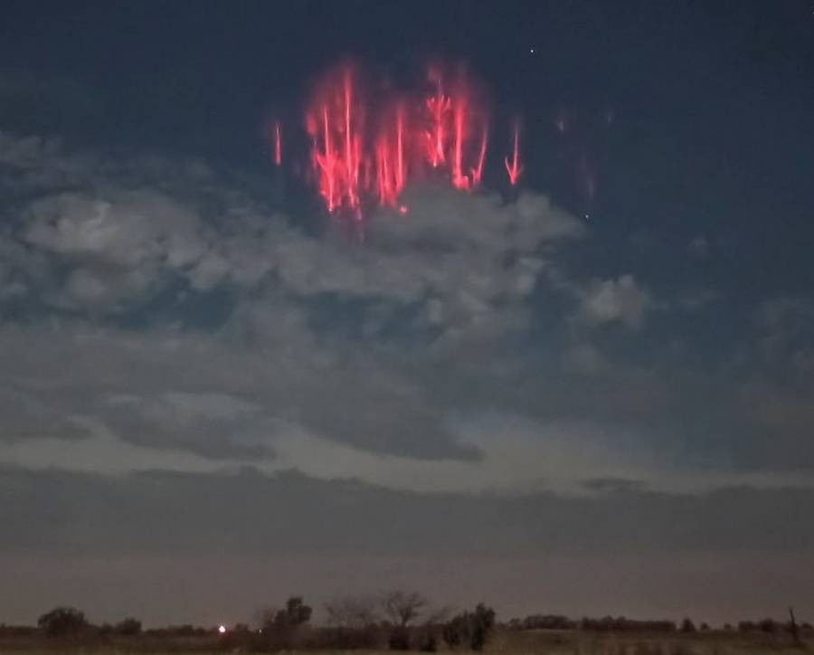 Red Sprite over Oklahoma