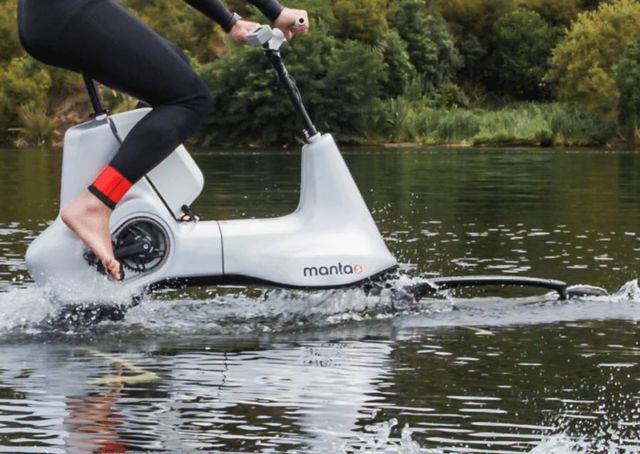 Manta5 Hydrofoil Bike (2)