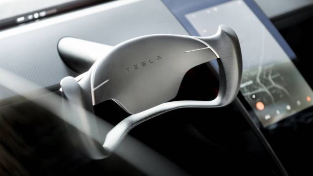 Tesla Roadster Electric supercar (4)