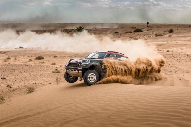 Mini unveils new buggy for 2018 Dakar Rally (2)