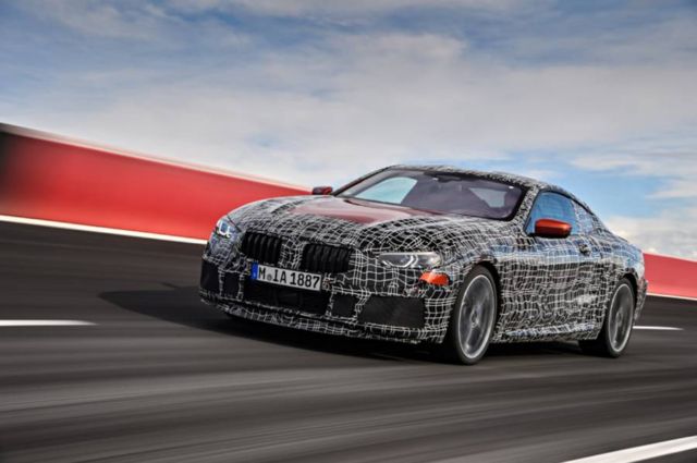 BMW tests the new 8 series (2)