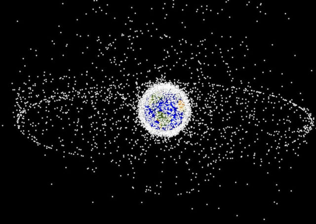 China planning to destroy Space Junk with Lasers