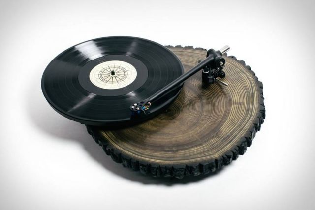 Audiowood Barky Turntable (3)