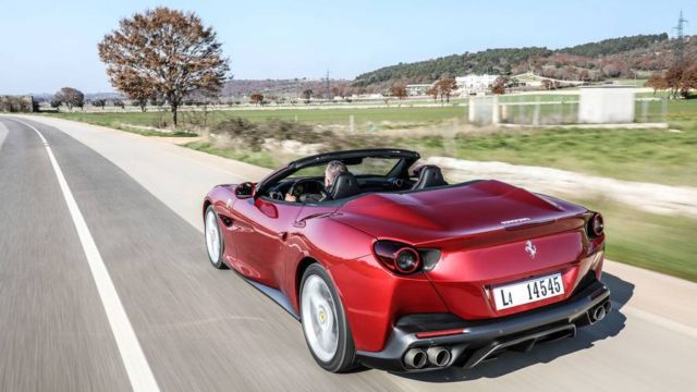 Ferrari Portofino (11)