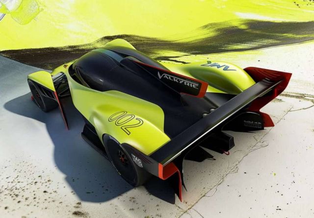 Aston Martin Valkyrie AMR Pro hypercar (6)